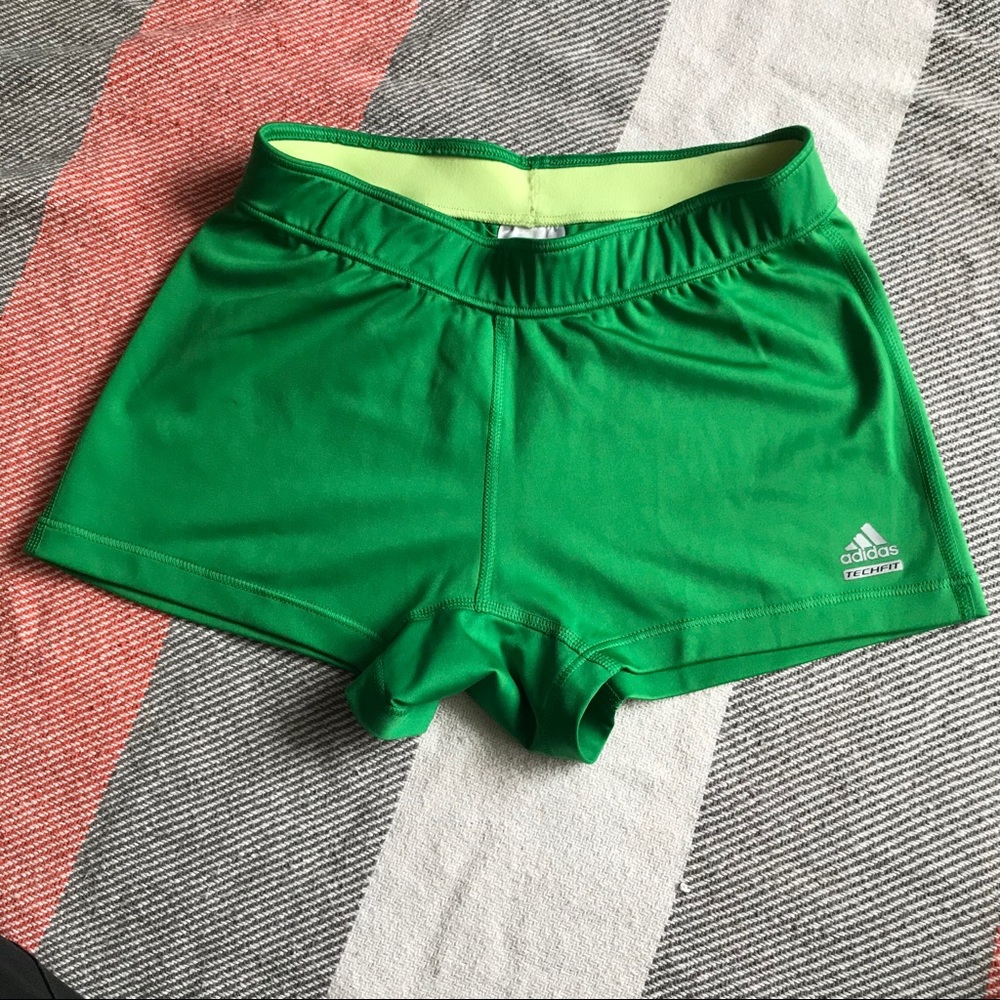 Adidas spandex workout volleyball yoga shorts